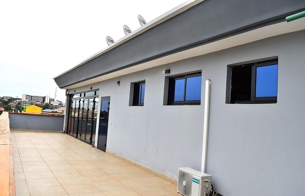 Residence L'Ecrin Yaoundé Exterior foto